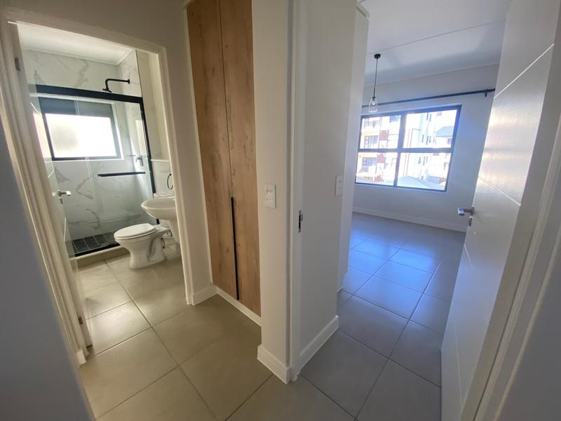 To Let 2 Bedroom Property for Rent in Richwood Western Cape